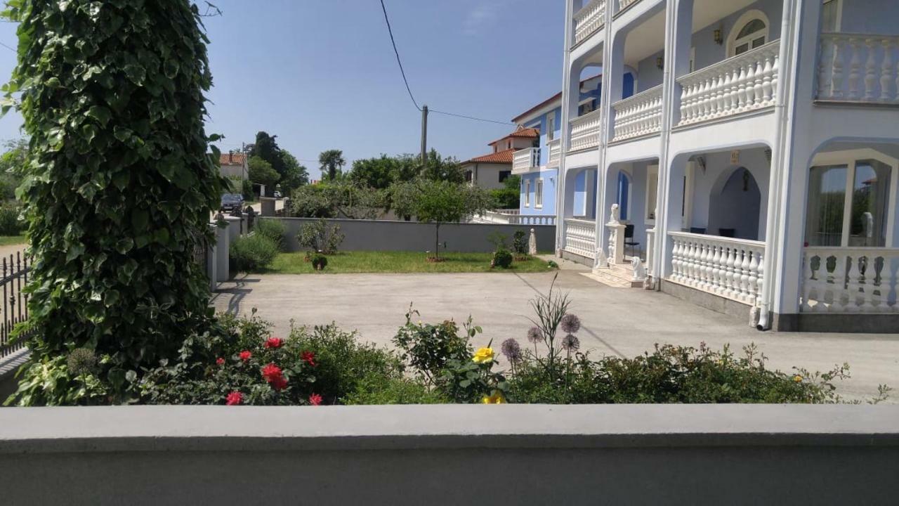 Apartman Janja Пореч Екстериор снимка