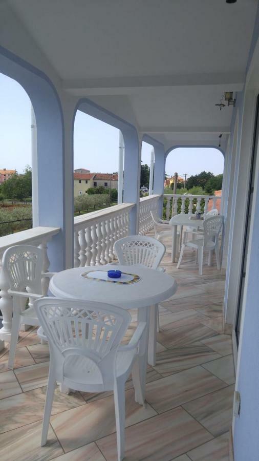 Apartman Janja Пореч Екстериор снимка