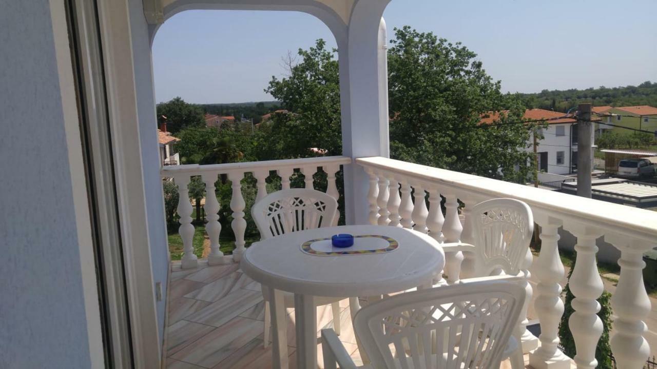 Apartman Janja Пореч Екстериор снимка
